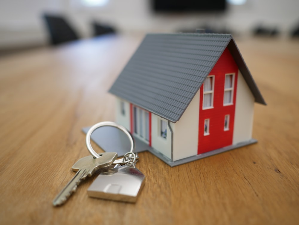 Family moving into new home